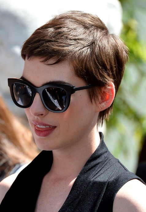 Anne Hathaway Trendy Short Pixie Haircut Boyish Anne Hathaway Trendy Short Pixie Haircut Boyish For Women