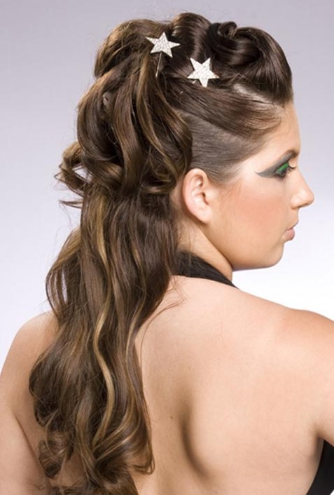 Half Up Half Down Curly Hairstyles for Wedding