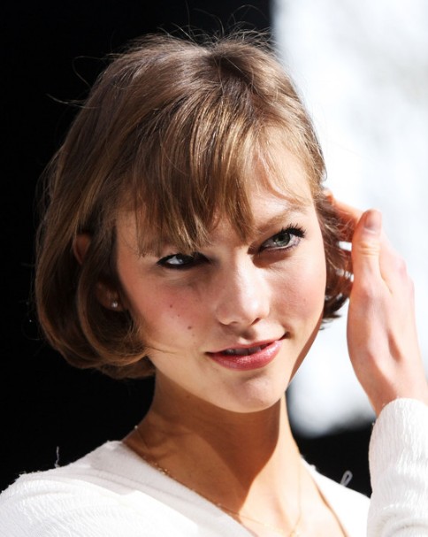 Karlie Kloss Short Cut with Bangs for Summer - Easy Short Haircut for Hot Days