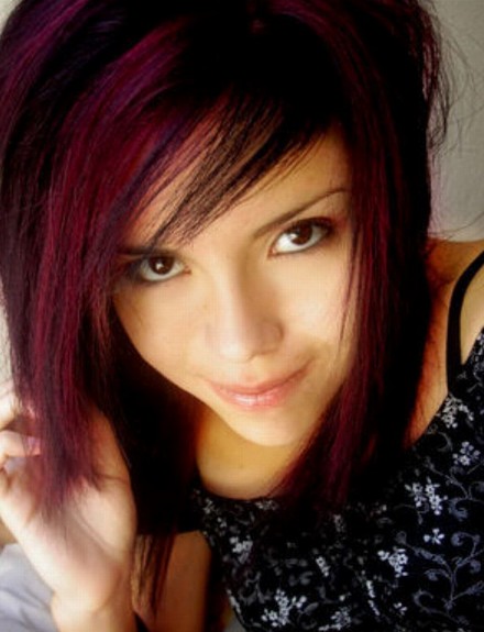 Red Emo Hairstyles for Emo Girls