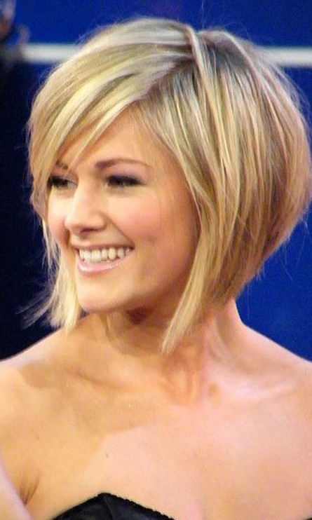 Helene Fischer Graduated Bob Haircut