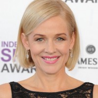 Classic Short Straight Bob Hairstyle for Summer - Short Hairstyle Ideas 2014