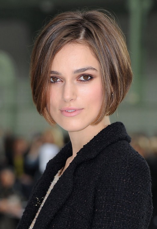 Keira Knightley Short Bob Hairstyle – Stacked Bob Haircut for Women ...