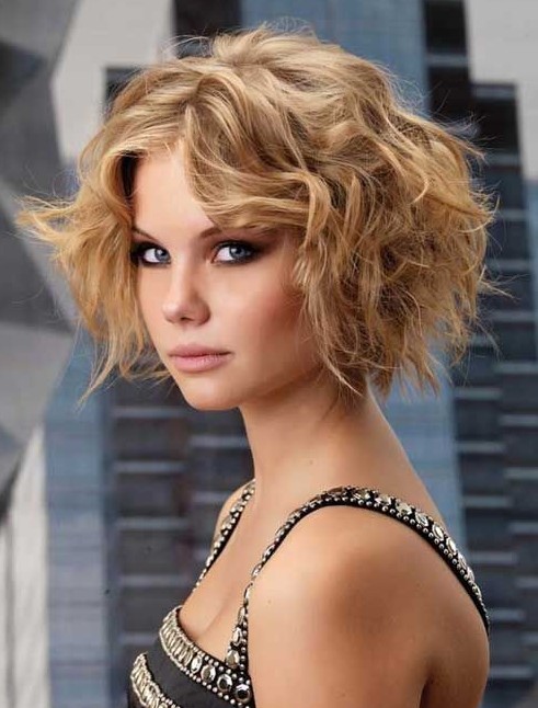 Best Curly Hairstyle for Women: Most Popular Short Curly Hairstyle for 2014