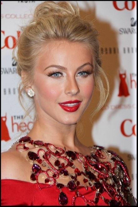 Julianne Hough Hairstyle - Simple Top Knot
