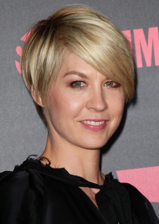 10 Straight Hairstyles For Short Hair Short Haircuts For 2014