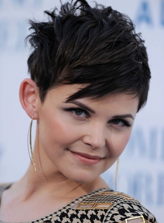 Short Straight Pixie Cut with Bangs: Layered Short Black Haircut for Women