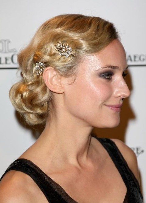 Side View of Short Flapper Haircut