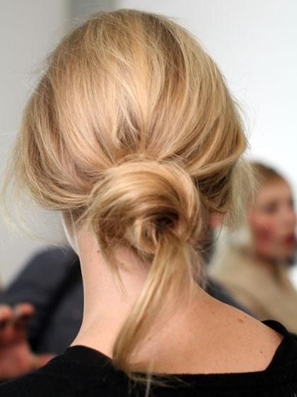 Weekend Hairstyle - The Messy Twist