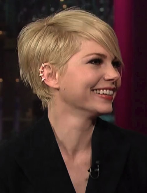 2014 Michelle Williams' Short Hairstyles: Pixie Haircut with Side Bangs