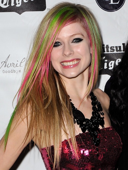 Avril Lavigne Long Hairstyles: 2014 Cute Straight Hairstyle for Girls