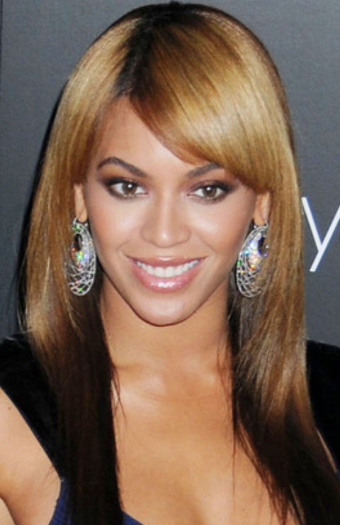 Beyonce Hairstyles: Ombre Long Straight Haircut with Bangs