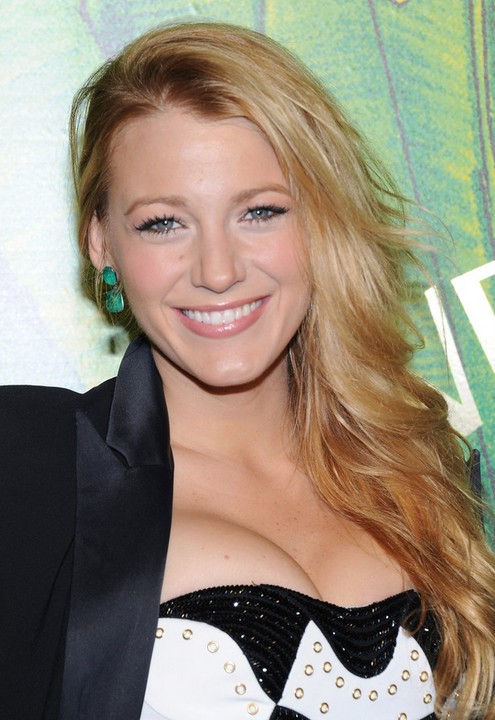 Blake Lively Long Hairstyle: Side Swept Curls