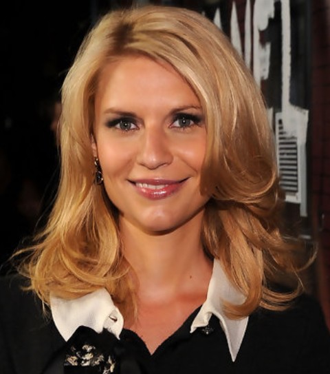 Claire Danes Hairstyles: Sophisticated Medium Layered Haircut