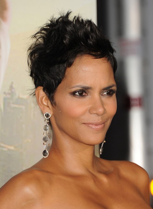 Halle Berry Short Cut - Simple Easy Short Black Hairstyle for Women