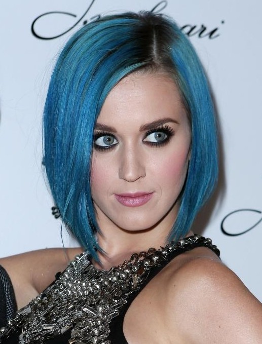 Katy Perry's Short Hairstyles: Straight Bob