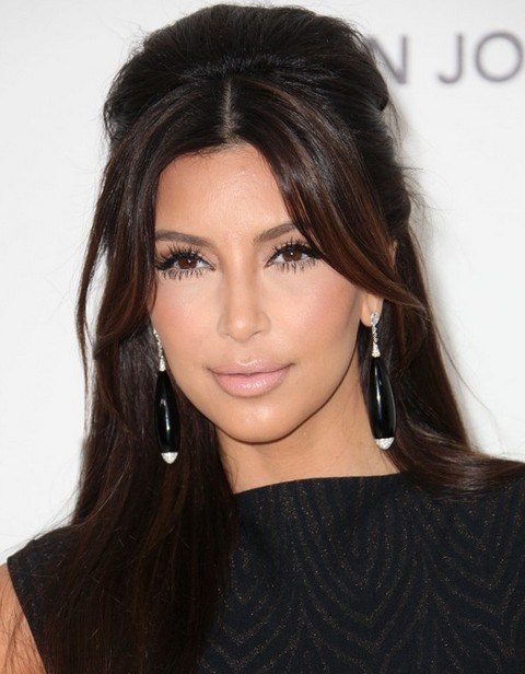 Kim Kardashian Hairstyles: Gorgeous Long Straight Haircut