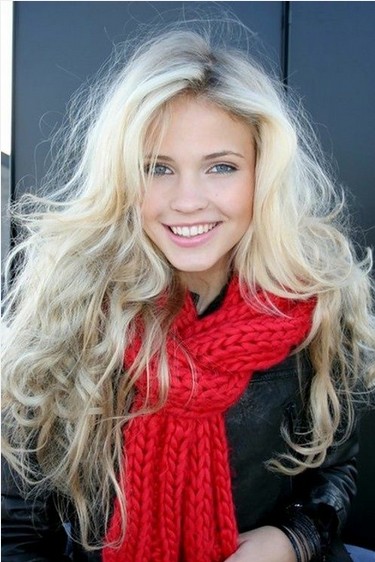 Long Wavy Blond Ombre Hair For Messy Hairstyles