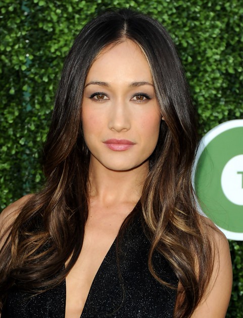 Maggie Q Hairstyles: Center-Parted Long Curls for Round Face