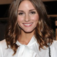 Ombre Shoulder-length Center Parted Curly Wavy Hairstyle for Women 2014