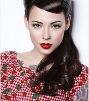 Retro Hairstyle with Side Bangs
