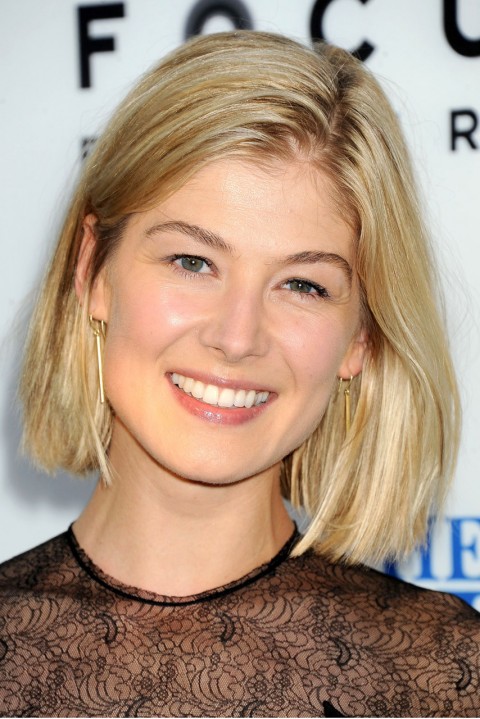 Rosamund-Pike's short hairstyles