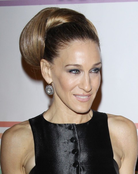 Sarah Jessica Parker Long Hairstyle: Classic Updo