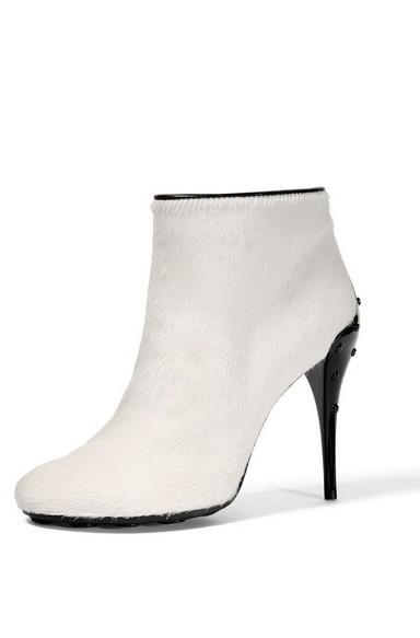 Tod's White Boots