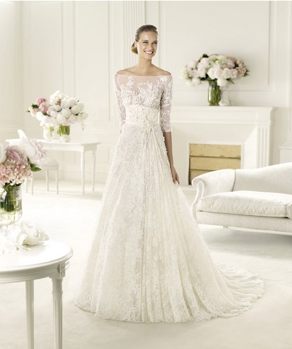 Elie Saab – Wedding Gowns long flowing lace tulle wedding dress with straight neckline