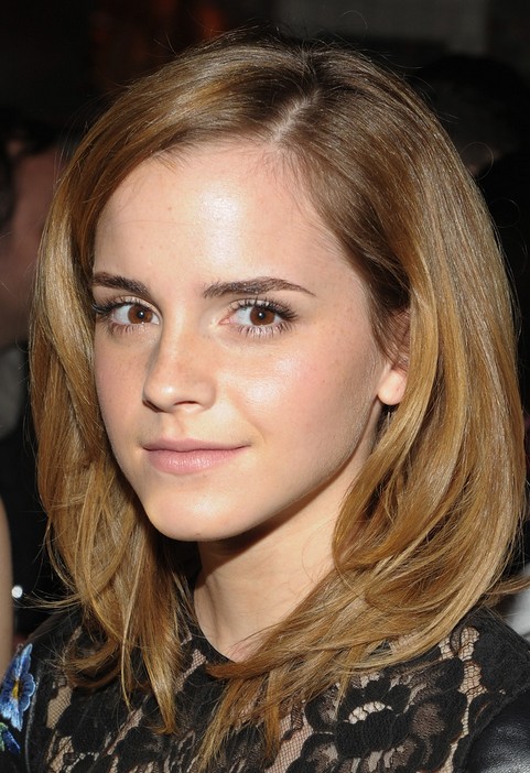 Emma Watson Coiffure moyenne : Cheveux souples