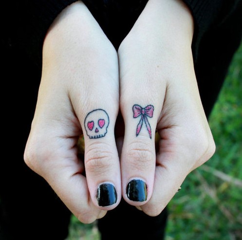 Finger Tattoo Designs for Girls