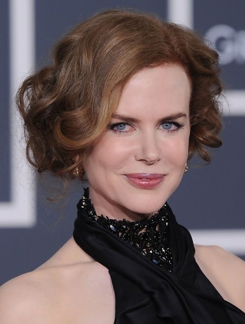 Nicole Kidman Long Hairstyle: Romantic Pinned up Locks