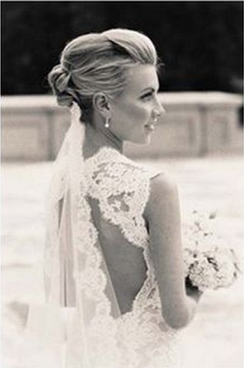Vintage Updo Hair with Veil for Wedding Hairstyles