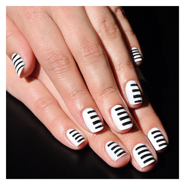 15 Easy Stripe Nails for Beginners Pretty Designs