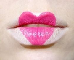 Creative Lips Makeup: Cute Lips