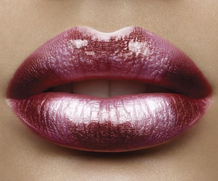 Creative Lips Makeup: Textured Lips