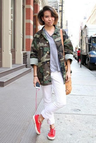 Military trend inspiration for spring 2014, camo jacket with coral sneakers