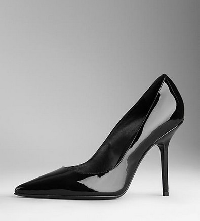 Burberry POINT-TOE PATENT PUMPS, black - Sparkly Style for 2014