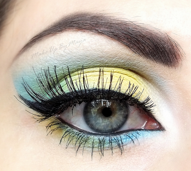 Best Eye Makeup Ideas for Blue Eyes: Yellow and Blue