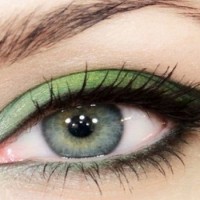 Best Eye Makeup Ideas for Green Eyes: Fresh Green
