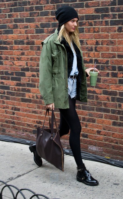 Candice Swanepoel's model-off-duty style sloutch beanie