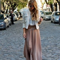Pretty Long Skirts for a Feminine Look in Spring