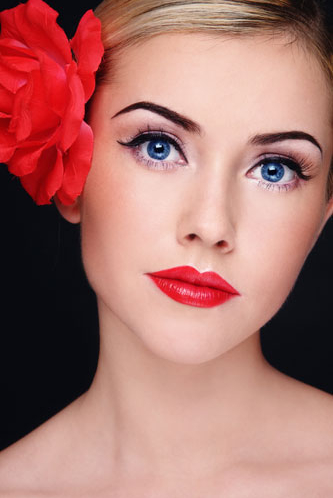 19 Wonderful Party Makeup Ideas