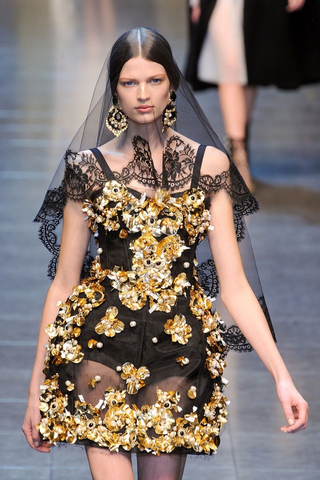 Fashion in Baroque Style