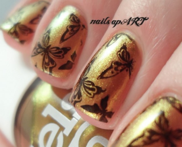 Golden Butterfly Nails