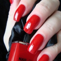 Red Nail Art