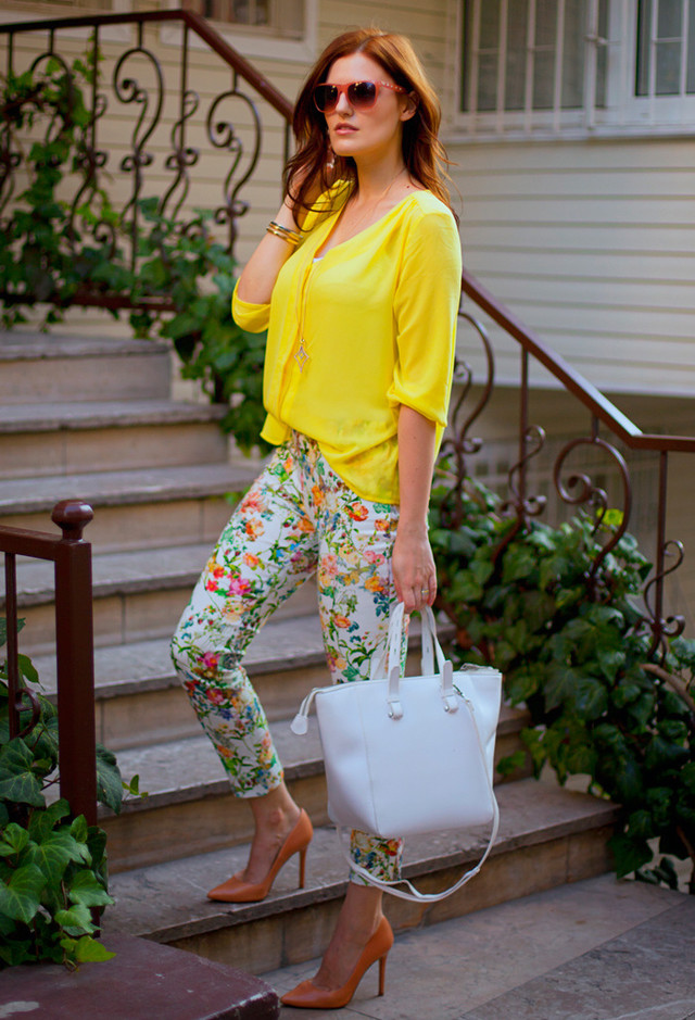 Best Combination Ideas about Floral Pants: Bright Hues