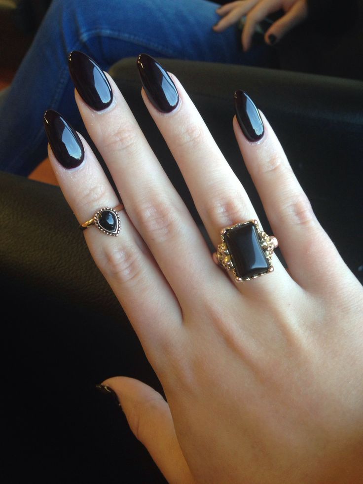 Black Nails