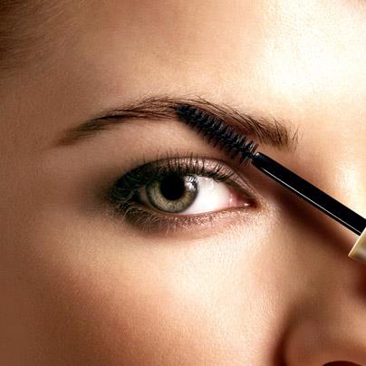Brow defining With Brow Gel