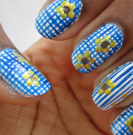 Gingham Nails with Flowers